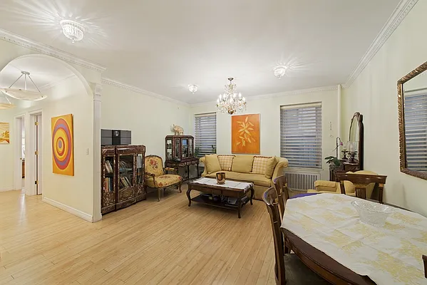 Sold by Nest Seekers International | media 15