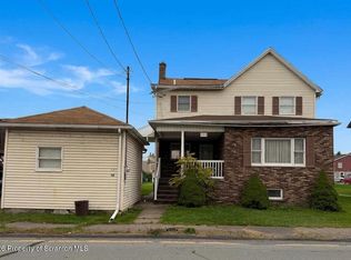509 Cypress St, Throop, PA 18512
