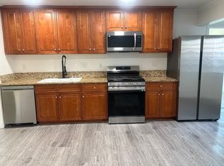 6107 Romaine St #4, Los Angeles, CA 90038