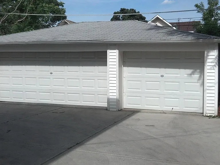1017 S 13th Ave #4BDR — Photo 3