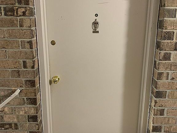 2nd image of 22 Silverwood Cir APT 12