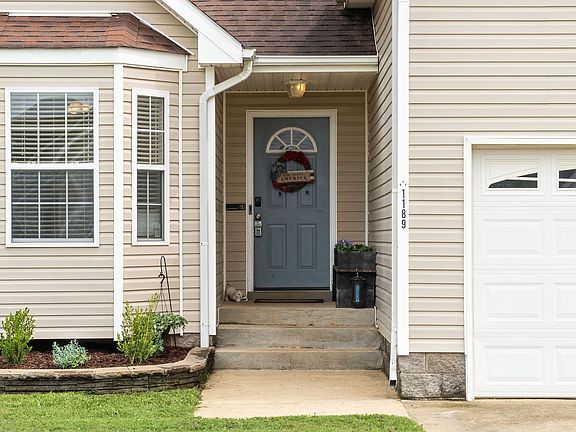 2nd image of 1189 Snoopy Dr