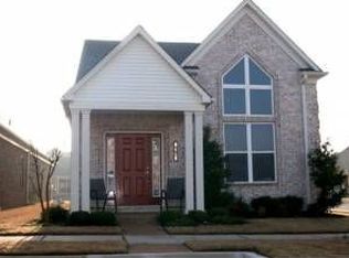 8668 Watercrest Dr, Millington, TN 38053