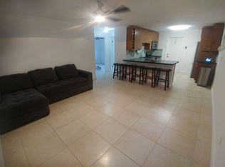 6380 Hayes St, Hollywood, FL 33024
