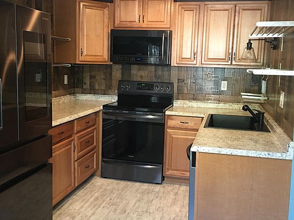 2nd image of 8410 Bramblebush Cir