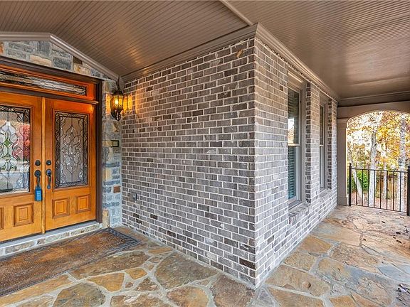 3rd image of 2341 Hunters Green Dr