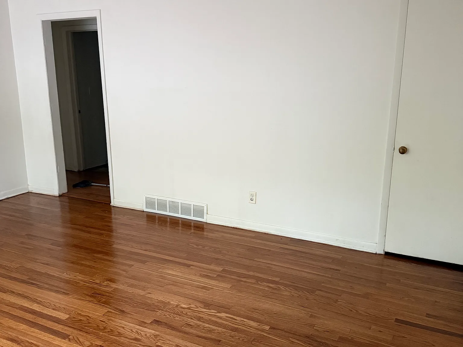 2 bed, $1,250 — Photo 3