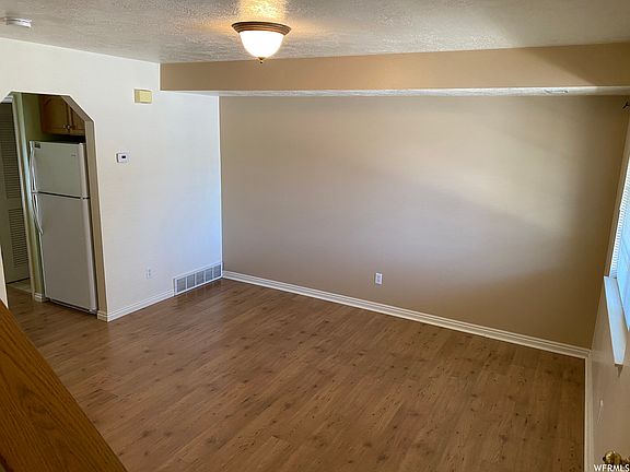 5th image of 1648 Talon Dr