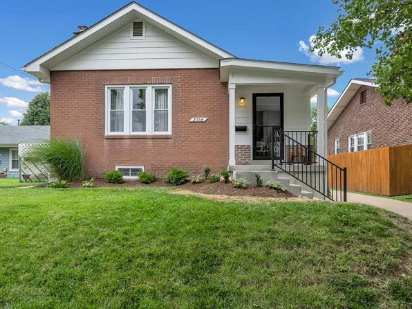 2554 Circle Dr, Saint Louis, MO 63143