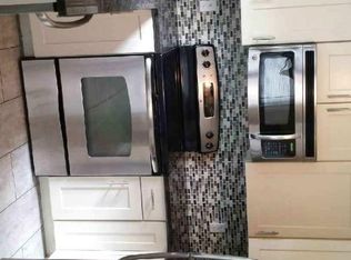 73 Abbotts Crossing Rd, Coventry, RI 02816