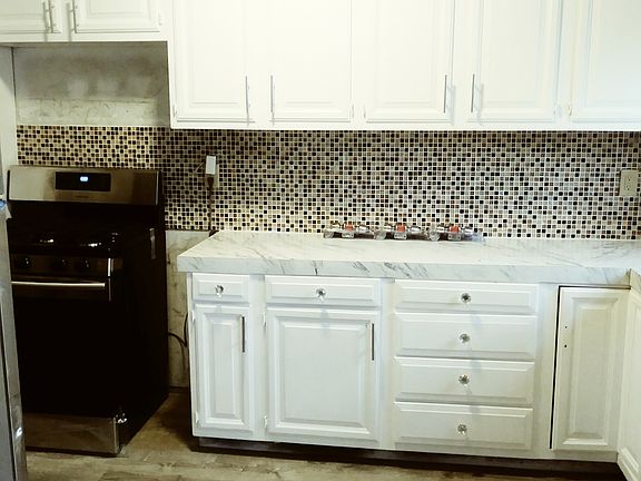 5th image of 1140 Cadillac Blvd