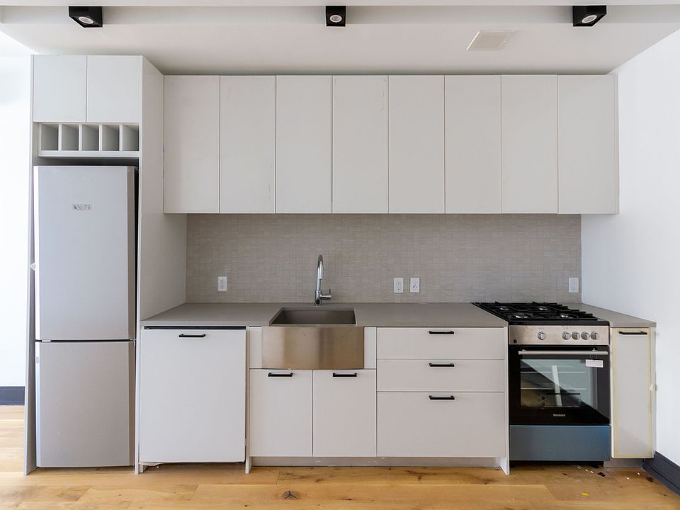 1st image of 42-20 27th St #8001