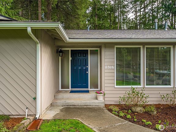 2nd image of 7316 138th Street Ct E