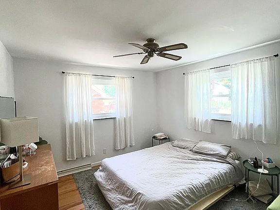 5th image of 6505 Windward Ave