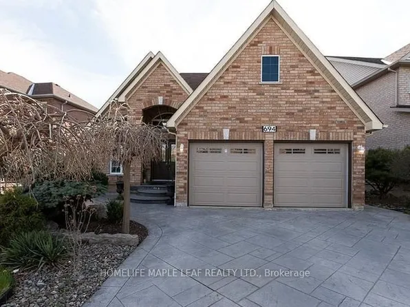 694 Gypsy Fly Cres, Mississauga, ON L5W 1H5