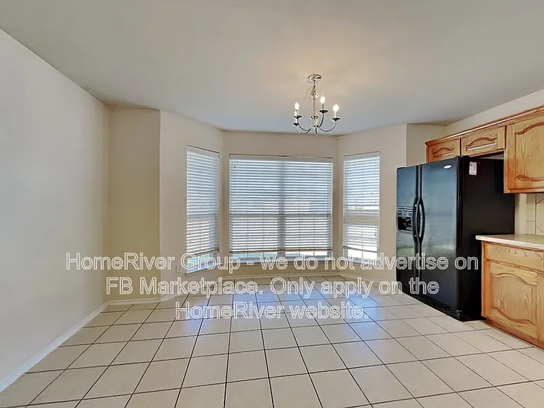 2771 Avery Dr — Photo 8