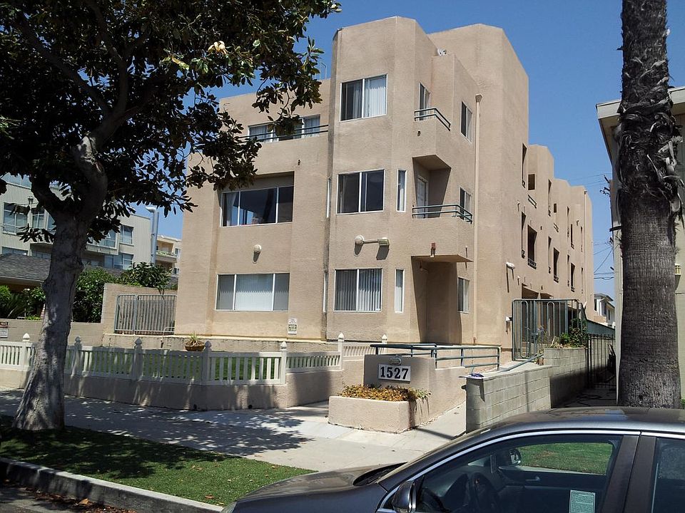 1st image of 1527 9th St APT 102