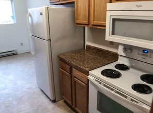 2627 S 17th St APT 104, Grand Forks, ND 58201