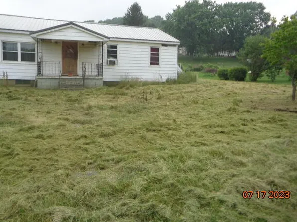 3852 Highway 536, Ringgold, PA 15770