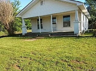 412 E 4th Ave, Bristow, OK 74010