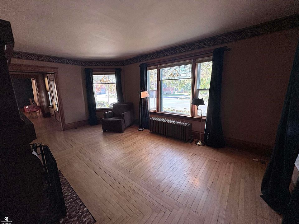 69618 N Main St, photo 14