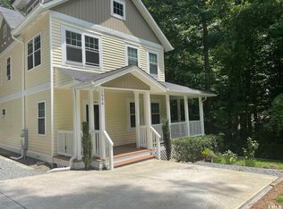 1006 Wave Rd, Chapel Hill, NC 27517