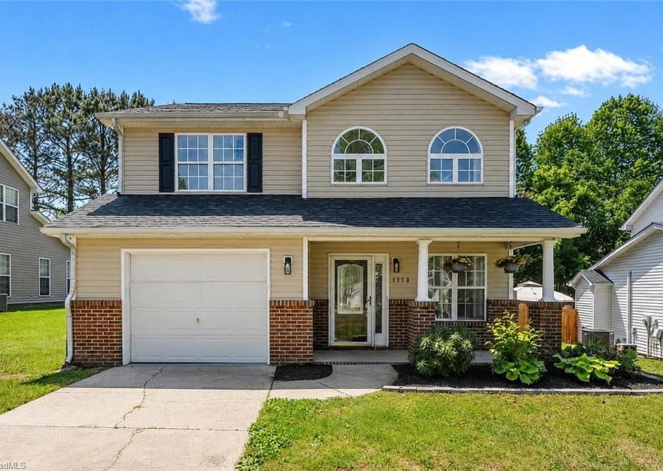1st image of 1119 Briarwood Dr