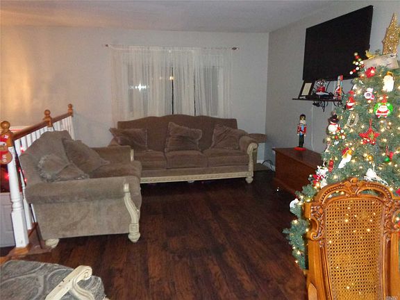 3rd image of 21 Fountain Ave
