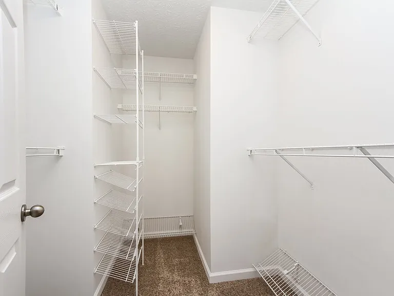 1255 Spring Ridge Cir — Photo 10