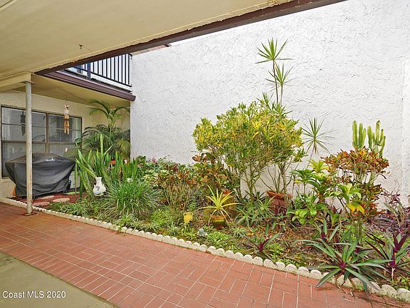 2nd image of 2882 Demaret Dr #708