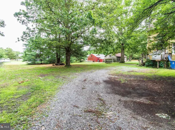 725 Buck Rd, Monroeville, NJ 08343