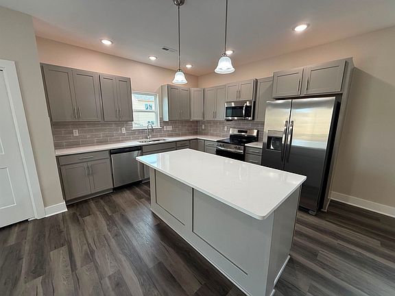5th image of 5115 N Toben Dr