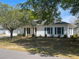 1508 W Oak Island Dr, Oak Island, NC 28465