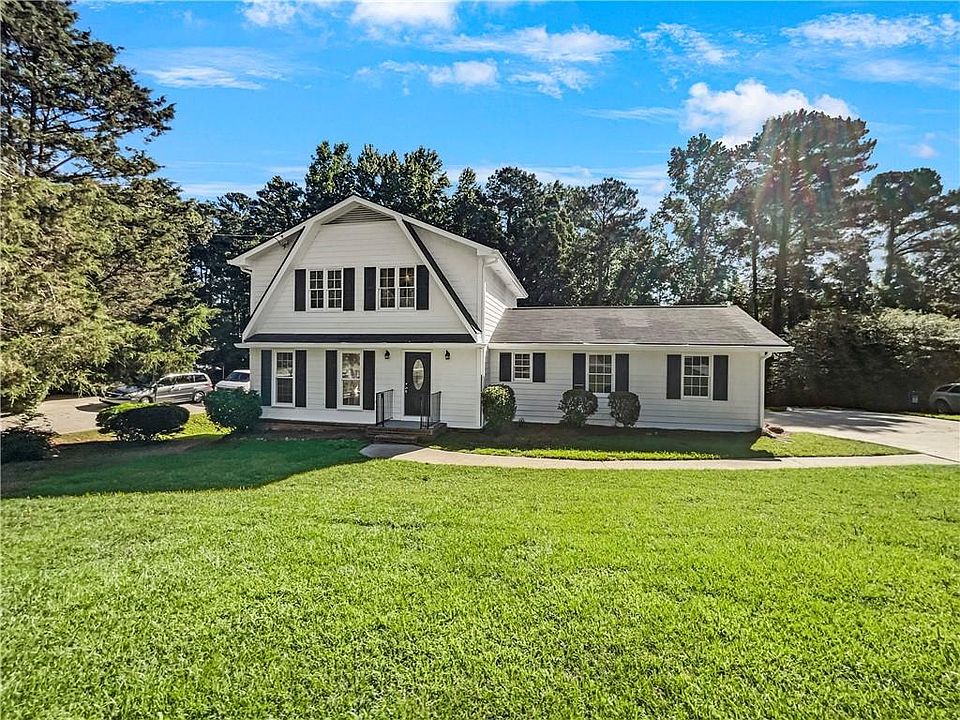 1st image of 3188 Village Glen Dr