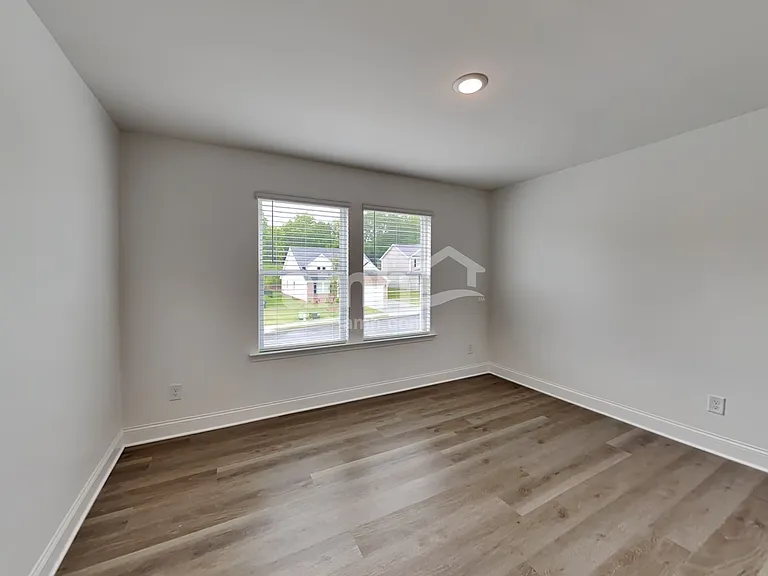 1394 Soapstone Rd — Photo 22