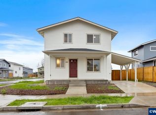 671 Saint Charles St, Eugene, OR 97402
