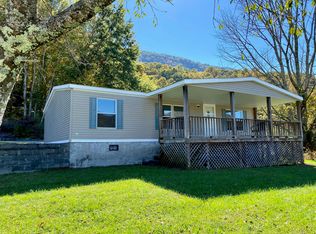 3133 Gibson Hill Rd, Big Stone Gap, VA 24219