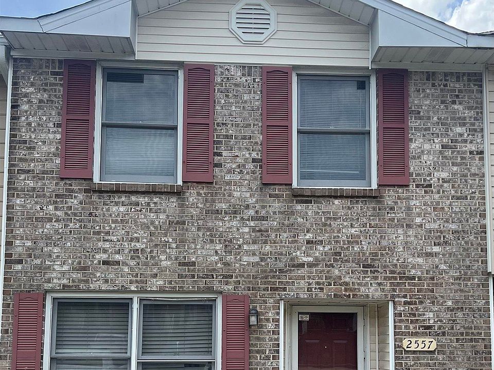 1st image of 2557 Hampstead Dr
