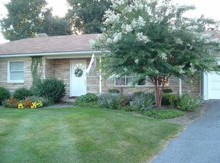 207 Crestview Ct, Frederick, MD 21702