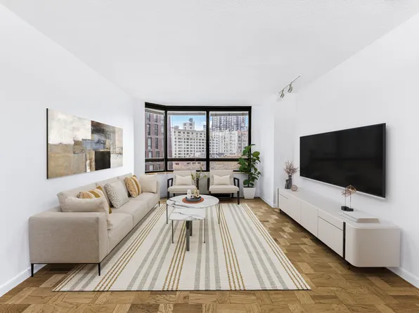 630 First Avenue image 2 of 23