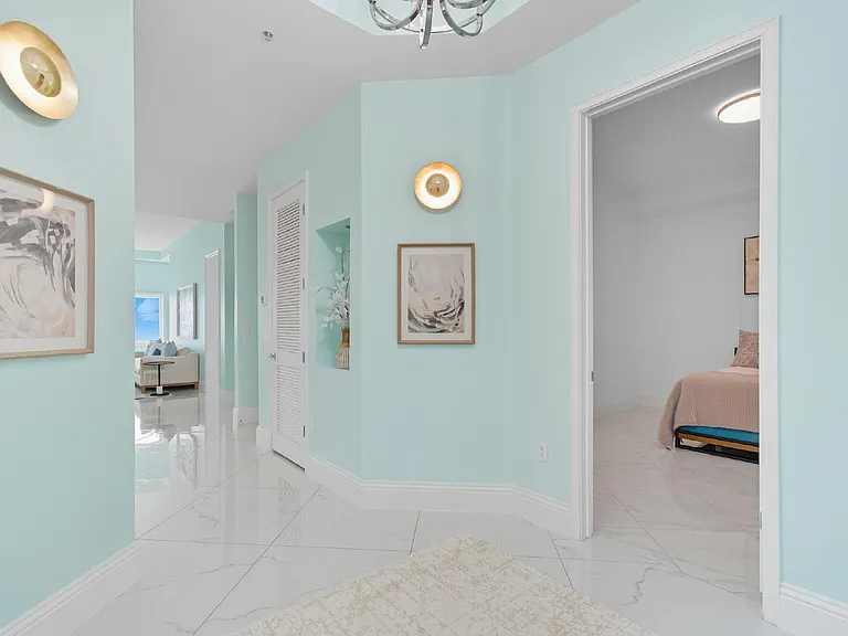 200 Ocean Crest Dr #1111 — Photo 4