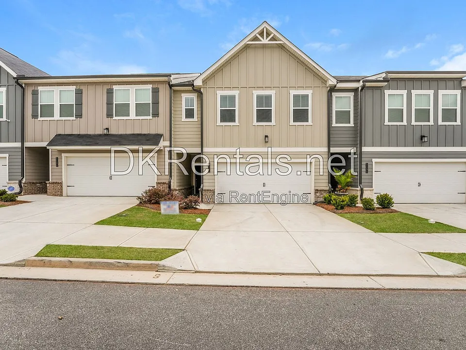 1141 Point Place Dr