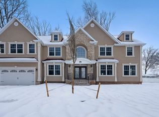 243 W Prescott Ave, Edison, NJ 08820