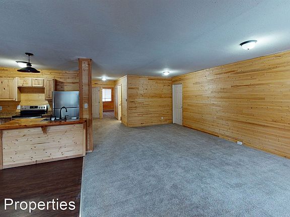 3rd image of 797 Juniper Dr #E