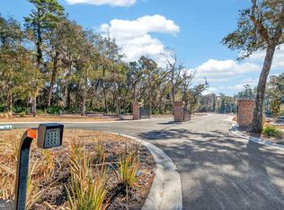 134 Canopy Ct, Saint Simons Island, GA 31522