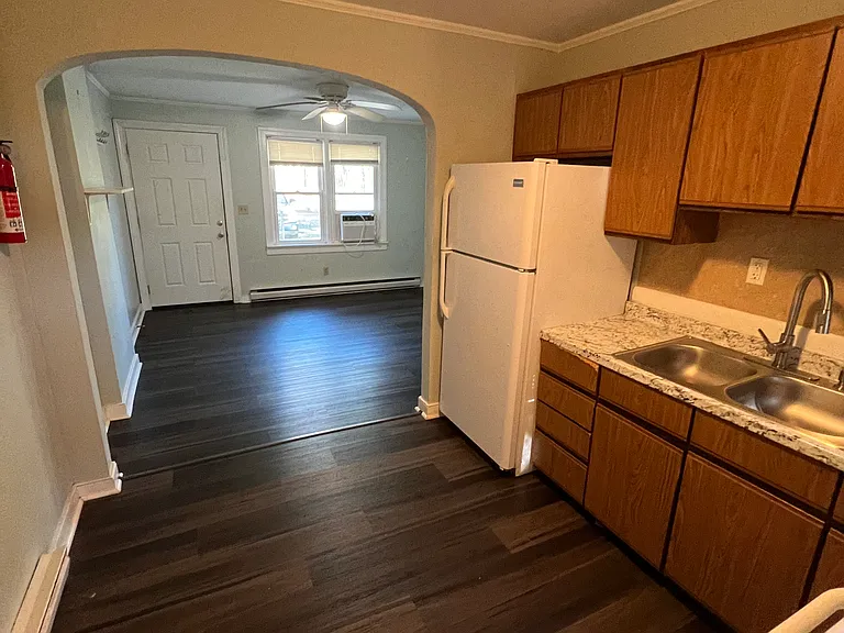 4433 Old Battlefield Blvd S #A — Photo 5