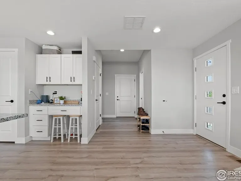 444 Molly Ln — Photo 31