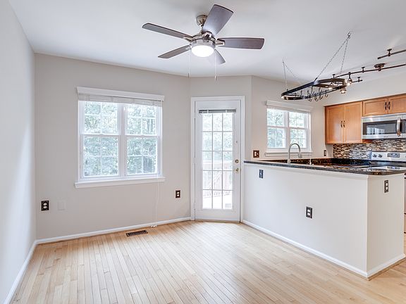 2nd image of 5728 Evergreen Knoll Ct