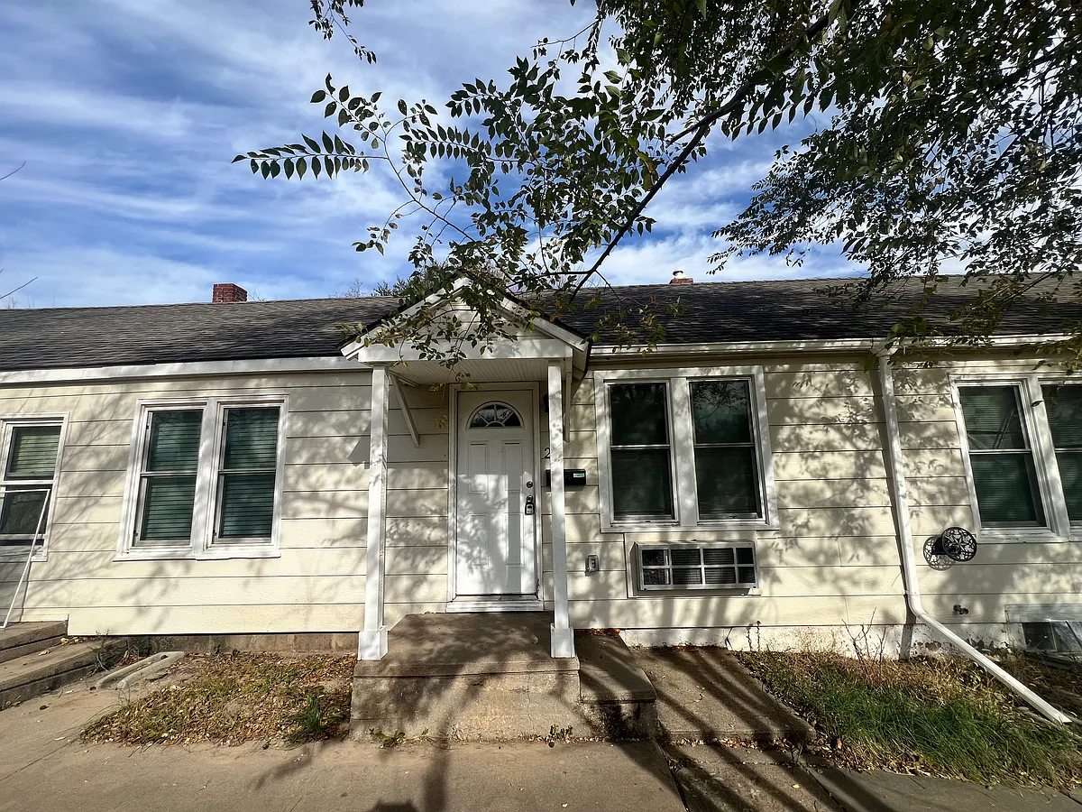 Building Photo - 429 N Piatt Ave #2