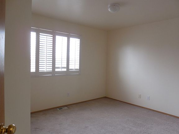 2nd image of 11633 Breckenridge Ln NW